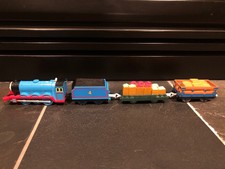 GORDON Thomas & Friends Trackmaster Motorized Train 2001 TOMY & Extras - *Works*