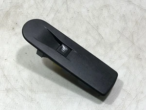 INTERRUPTOR DE CONTROL DE VENTANA DELANTERO IZQUIERDO RENAULT CAPTUR 2014 MK1 5 PUERTAS /2013-19 - Imagen 1 de 6