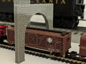 Model Train Tunnel Portal - N, HO, & O Scale - Picture 1 of 8