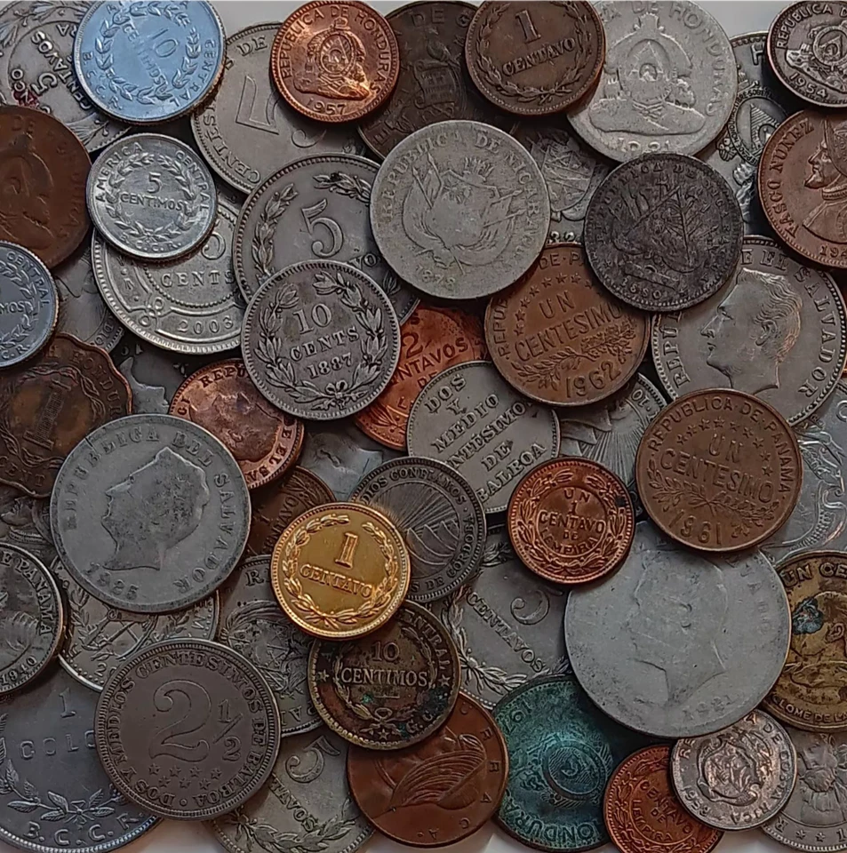 Central America 56 Coin Lot: Costa Rica Nicaragua Honduras Panama El Salvador ++ - Image 1 of 4