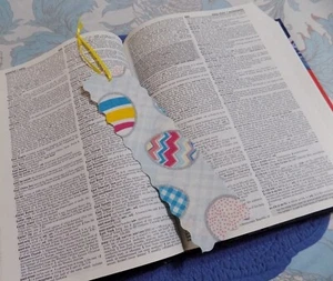 Bookmark EGG or EASTER Fabric or Cloth Handmade Yellow Ribbon - Picture 1 of 4