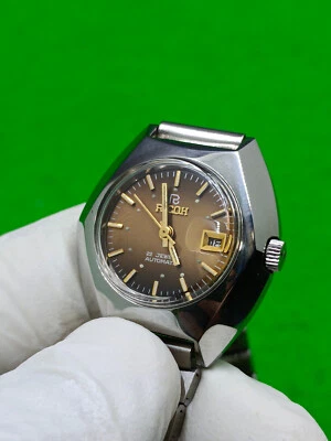vintage RICOH SHOCKPROOF watch 22 Jewels Date Indicator Automatic - Image 1 of 4