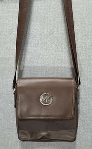 MICHAEL MICHAEL KORS Brown Leather Crossbody Bag                B30 - Picture 1 of 10