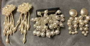 3 pares de pendientes colgantes vintage con clip de perlas de imitación con araña - Imagen 1 de 5
