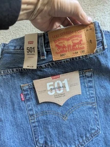 BRANDNEU MIT ETIKETT LEVIS BLUE JEANS 501 HERREN 44/32 - Bild 1 von 8