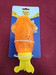 Banana Boat For DOGS Hydration & Cooling Chew Toy - Fill With Water & Freeze NEW - Picture 1 of 2