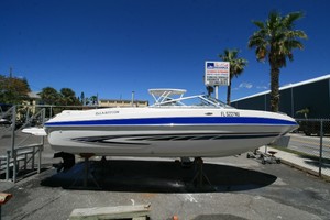 2008 GLASTRON GT BOWRIDER  20'6"   MERCURY 5.0 MPI , ALPHA 1  , ONLY 205 HOURS