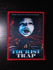 PATCH - Tourist Trap -Cult Horror Exploitation movie Troma Chuck Connors Slasher - Picture 1 of 1