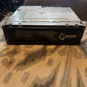 KENWOOD KDC-516S Fold Down FM Radio/CD Player-working - Picture 1 of 4