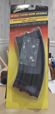 Life Like 9928 12" (4) Radio Banqueado Curva HO Ranura Coche Pista Nuevo Antiguo Stock Foto 1 de 2