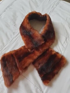 Neck Fur 1960s - Picture 1 of 3