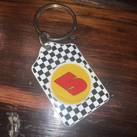 NASCAR KELLOG’S DRIVER #5 TERRY LABONTE METAL KEY RING Cover