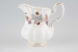 Royal Albert - Lorraine - Cream Jug - 121057G - Picture 1 of 1