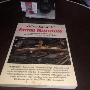 Oliver Edwards Flytyers Masterclass Soft Cover Used Like New - Bild 1 von 3