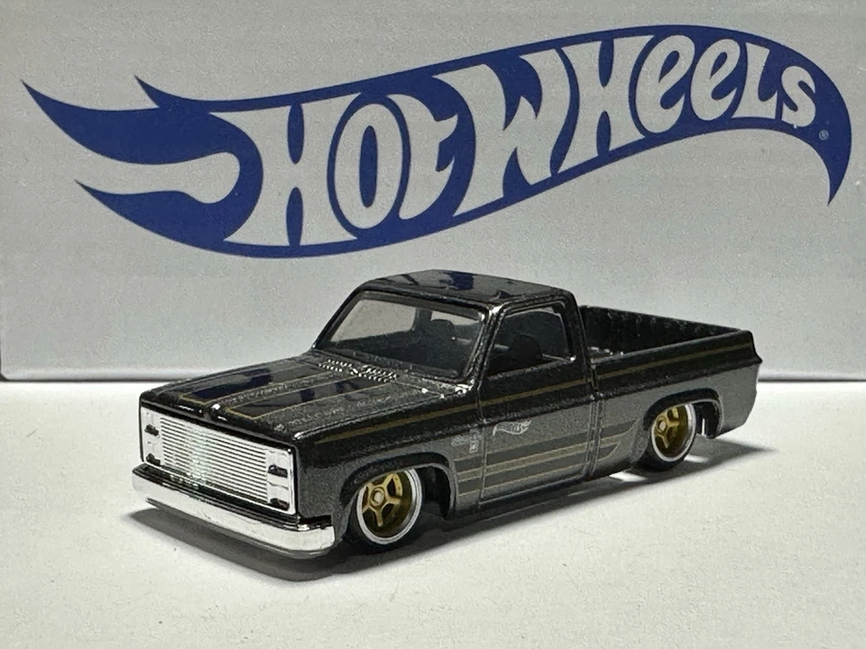 Chevy Silverado 83 Hot Wheels (personalizado) Foto 1 de 3
