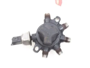 Rampe injection occasion RENAULT CLIO II Phase 2 - 1.5 DCI 65ch - - Afbeelding 1 van 6