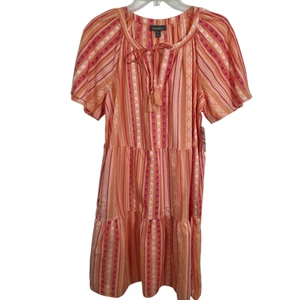 Nuevo con etiquetas Vestido a Rayas en Niveles Cuello Dividido Melón Talla Mediana Boho Informal Rosa - Imagen 1 de 12