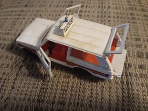  DINKY TOYS RANGE ROVER POLICE -VINTAGE - Picture 1 of 4
