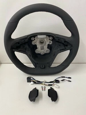 Genuine GM VF Commodore Leather Steering Wheel Kit with Paddle Shifters - image 1 of 4