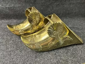 Antiguos ESTRIBOS DE LATÓN MACIZO Zapatos Conquistador Colonial Español Ornamentados De Colección - Imagen 1 de 16