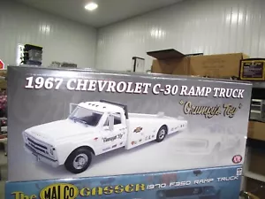 Acme 1/18 Grumpy's Toy 1967 chevrolet c30 ramp truck white NIB - Picture 1 of 1