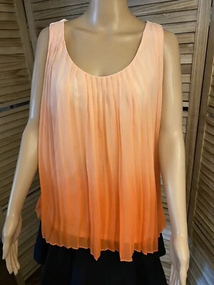 Blusa Pullover Plisada Abanico Attention Talla L Naranja y Blanco Sin Mangas Nueva con Etiquetas Foto 1 de 4