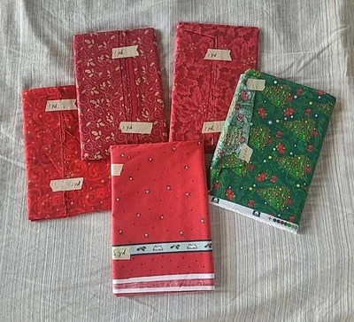 Lote de 5 Peças Vintage Tecido de Natal Árvores Poinsétia Holly 7,5 Jardas 44" W - Imagem 1 de 4