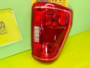 2021 - 2023 FORD F-150 F150 HALOGEN TAIL LIGHT W/ BLIND SPOT SENSOR RIGHT PASSEN - Foto 1 di 10