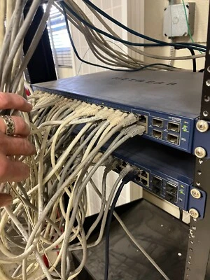 NetGear  ProSafe (GS748TS) 48-Ports External Switch Managed stackable - Image 1 of 3