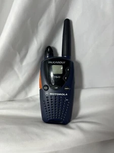 Radio Walkie Talkie Motorola Talkabout FR60 de 2 vías sin clip - Imagen 1 de 6