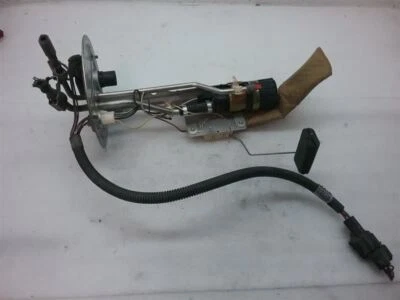 Conjunto de bomba de combustible gasolina 4,6 L 2003 Lincoln Town Car 4-10-7P Foto 1 de 4