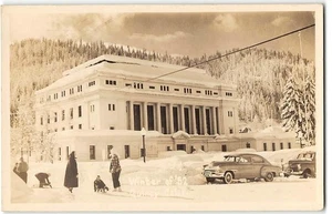 RPPC Winter of 1952 QUINCY, CA Court House Plumas County Vintage Photo Postcard - Picture 1 of 2