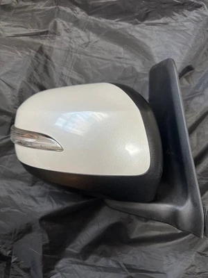 Daihatsu Genuine Tanto Custom LA600S Door Mirror (R) Driver's Side - image 1 of 4