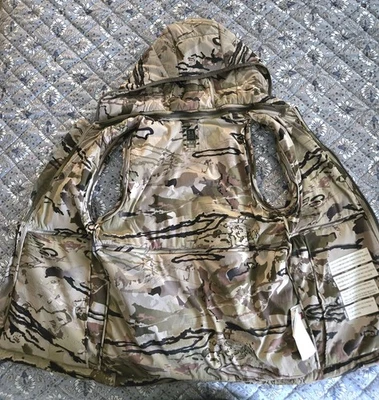Under Armor Ridge Reaper Hunting Jacket Removable Hoodie And Sleaves. - Image 1 of 4
