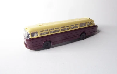 Ikarus  66 Bus   H0  1:87  SES - in OVP # 0958 - Bild 1 von 2