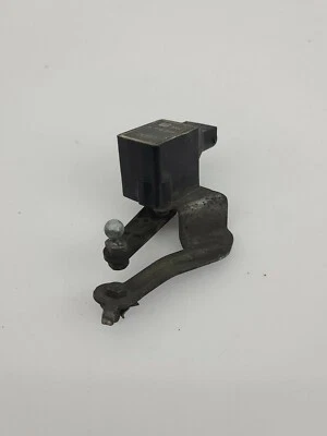 Sensor de nivel de luz delantera izquierda bmw 535i 2004-2010 e60 6778809 Foto 1 de 4