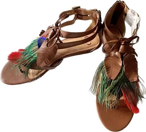 Kelsi Dolch Daralis braune Leder Pfauenfedern Gladiator Sandalen 11 M NEU - Bild 1 von 10