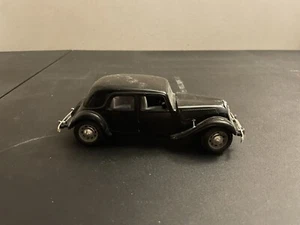 BURAGO DIECAST MODEL CAR CITROEN T.A. 15CV BLACK 1/24 ITALY - Picture 1 of 4