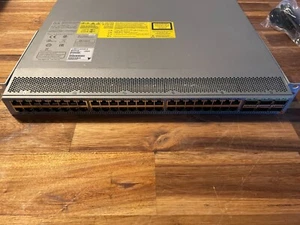 Cisco N9K-C9372TX-E Nexus 9300 Series 48-Port 10GBase-T Switch - Afbeelding 1 van 1