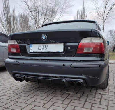 BMW E39 M Sport Heck Diffusor Glanz Doppel Auspuff ABS Kunststoff Video Test - Bild 1 von 4