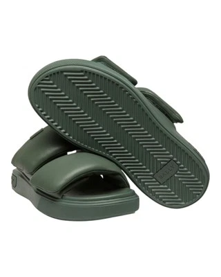 Sandalias para mujer Bally Joey 6303509 de cuero salvia talla 7,5 precio de venta sugerido por el fabricante $520 Foto 1 de 4