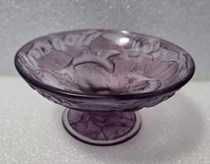 Vintage Consolidated Glass Koi Fish & Water Lily Compote Frosted Lavendar Purple - Picture 1 of 9