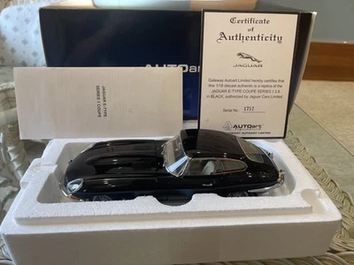 AUTOART 1/18 JAGUAR E-TYPE SERIE 1 CUPÉ NEGRO Foto 1 de 4