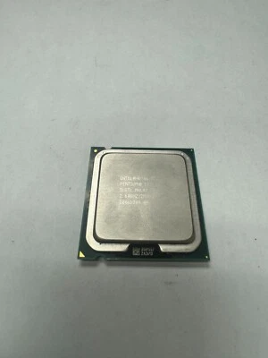 25x Intel Pentium E5300 SLGTL 2.6ghz Dual Core CPU Processor - Image 1 of 2