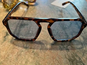 Tortoise Print Gradient Women's Sunglasses - Picture 1 of 6