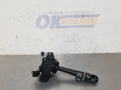 13 2013 Chevy Tahoe LS INTERRUPTOR DE COLUMNA DE DIRECCIÓN INTERMITENTE Y LIMPIAPARABRISAS 26128583 Foto 1 de 4