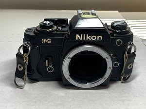Nikon FG 35mm SLR Film Camera Body - FOR PARTS OR REPAIR - Picture 1 of 6