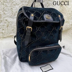 Gucci GG Marmont Velvet Mini Rucksack Blau Leder Verstellbarer Riemen Gebraucht - Bild 1 von 15