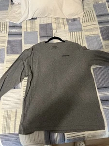 Patagonia Herren T-Shirt Baumwolle Gr. L grau Regular Fit Langarm - Bild 1 von 3