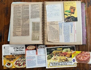 Vtg Handwritten Clipped Newspaper Magazine Recipe Binder Cookbook Personal Album - Picture 1 of 13